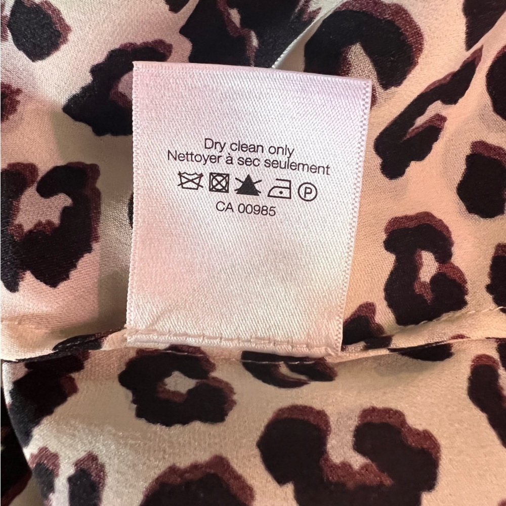 Veronica Beard | 100% silk Harmony Animal-Print Pintucked Blouse, Size 10 EUC​ - Picture 6 of 11